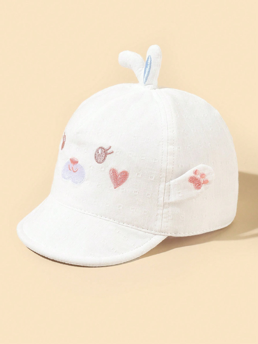 Introduce your little one to the world of fashion and protect them from the sun with our Adorable Animal Ear Baseball Cap for Babies. Made for all seasons, this cap features cute animal ears and a comfortable fit. Keep your baby stylish and safe from the sun's harmful rays.