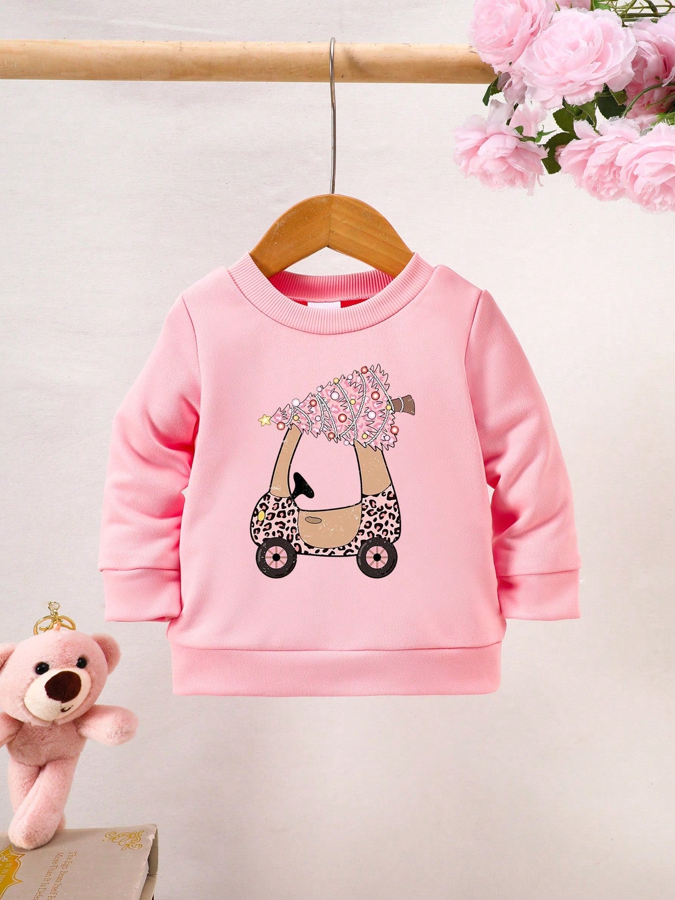 Adorable Baby Girl's Pink Christmas Tree & Leopard Print Sweatshirt - Cozy Casual Style for Spring & Autumn