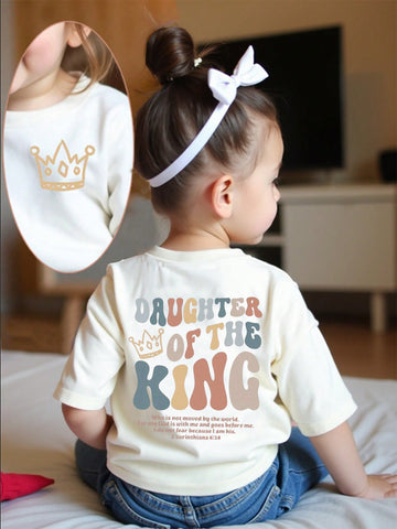 "Baby Girl Casual 'DAUGHTER OF THE KING' Letter Graphic Short Sleeve Top – Fashionable & Comfortable"