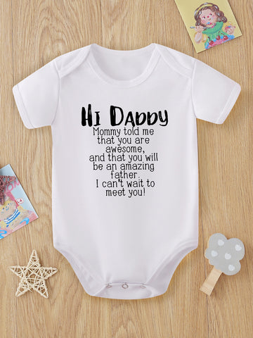 Conquer your next adventure with our Baby Boy Slogan Graphic Popper Bodysuit! Made with soft, comfortable fabric and easy-to-use poppers, your little one will be ready to take on any challenge in style. Show off their daring personality with the bold slogans featured on this bodysuit.